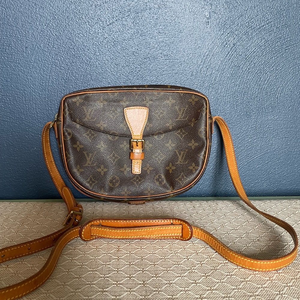 Authentic Vintage LV Jeune Fille PM